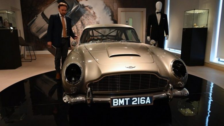 Shitet për 3.4 milionë euro Aston Martin i James Bond