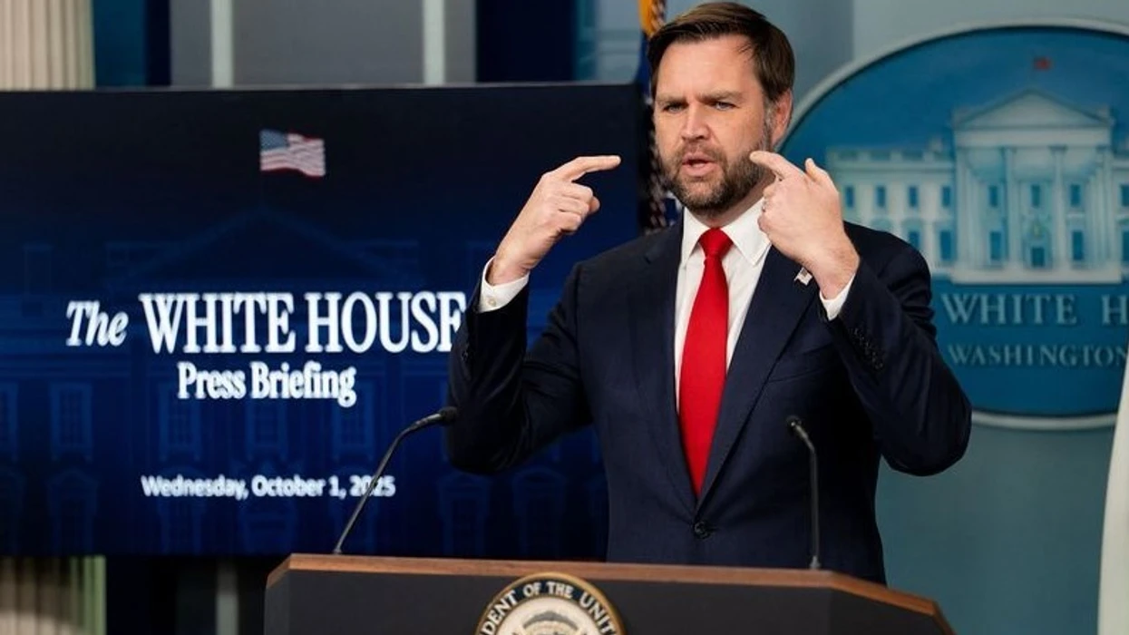 ‘Kokaina është e keqe gjithashtu’ – JD Vance kundërpërgjigjet kritikëve të ndërhyrjes amerikane në Venezuelë